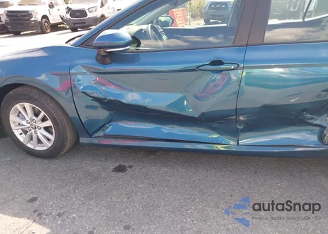 2025 Toyota Camry Le from USA, damaged, VIN 4T1DAACK6SU202981